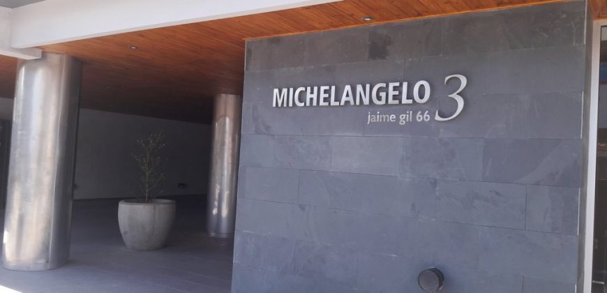 Departamento en Edificio Michelangelo