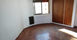 VENDO DPTO 2 DORM EN MICROCENTRO