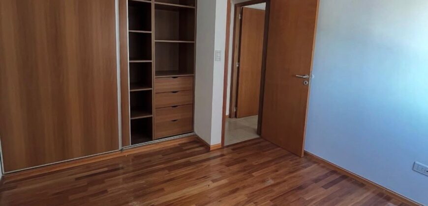 DEPARTAMENTO EN ALQUILER